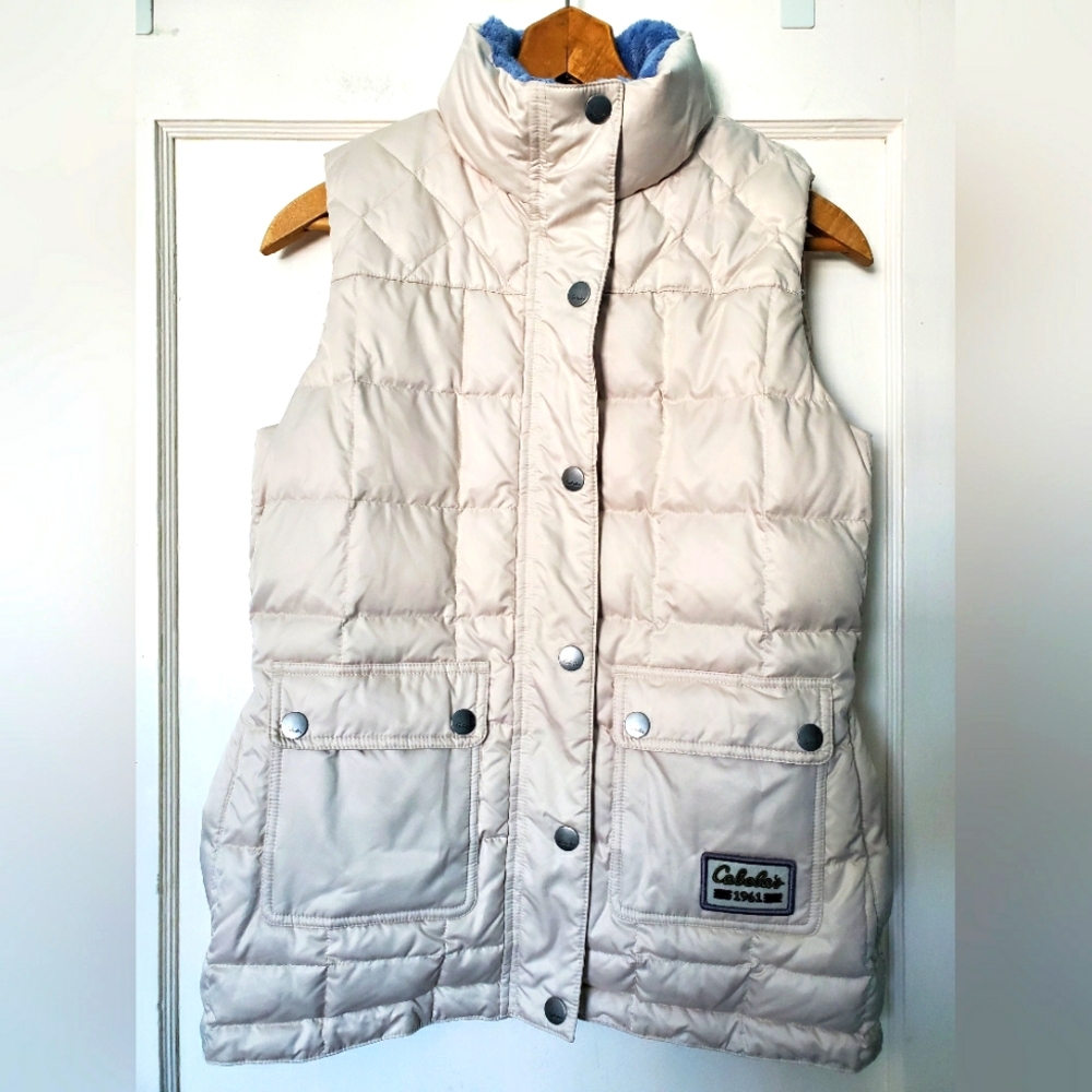 Cabela's Women's Goosedown Puffer Vest 🤍💙